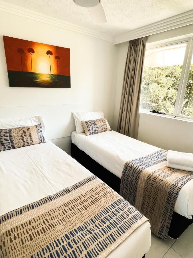 Regency On The Beach Gold Coast Exterior photo