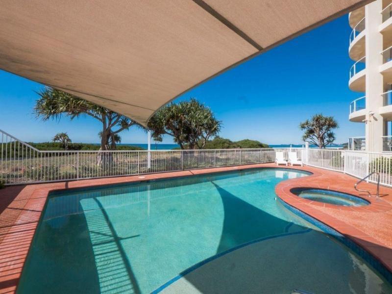 Regency On The Beach Gold Coast Exterior photo